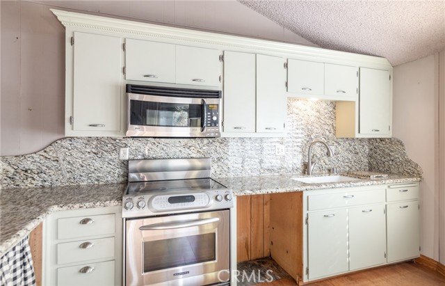 Detail Gallery Image 39 of 40 For 37568 N Live Oak St, Angelus Oaks,  CA 92305 - 3 Beds | 2 Baths