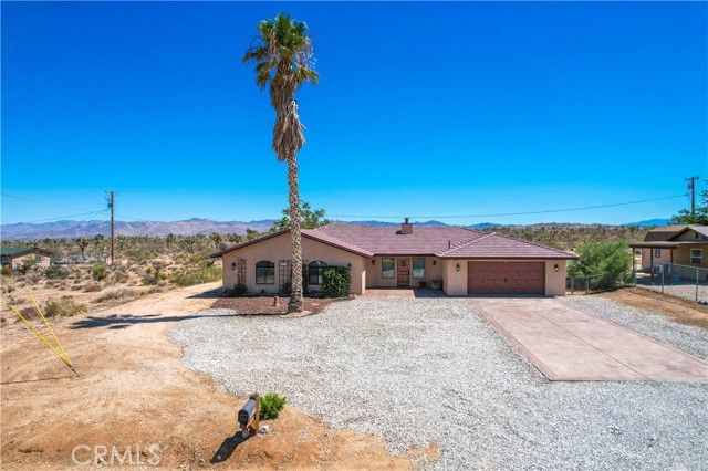 Detail Gallery Image 1 of 1 For 58183 Canterbury St, Yucca Valley,  CA 92284 - 4 Beds | 3 Baths