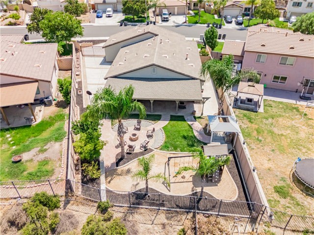 23470 Badger Creek Lane, Menifee CA: https://media.crmls.org/medias/73b90f28-fef1-48bc-af63-ad7a6d2102f0.jpg