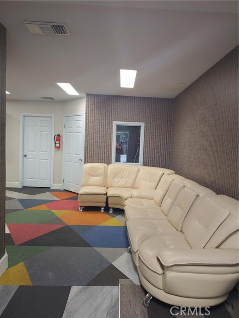 Entry Waiting Room