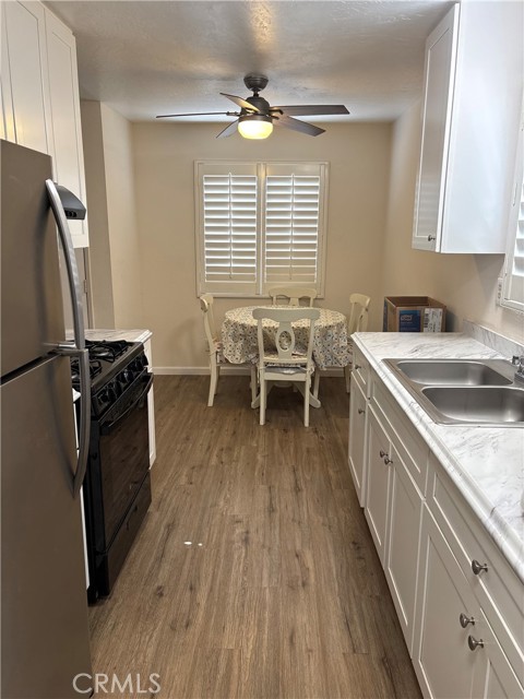 1861 Calle Diablo, Hemet, CA 92545 photo 4