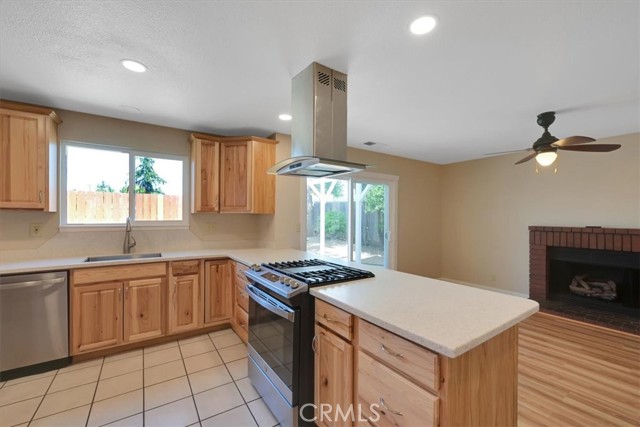 Detail Gallery Image 23 of 75 For 32 Glenshire Ln, Chico,  CA 95973 - 3 Beds | 2/1 Baths