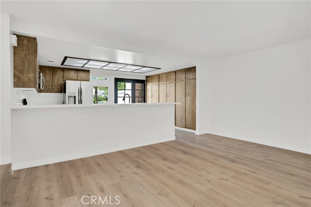 23310 Park Sorrento, Calabasas CA: https://media.crmls.org/medias/73bb3eaf-41c1-4f6f-a495-a99044c55ba5.jpg