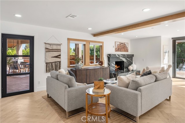 19022 Shamrock Lane, Yorba Linda CA: https://media.crmls.org/medias/73bb8ecf-7a11-4c24-80b5-25df26f914ac.jpg