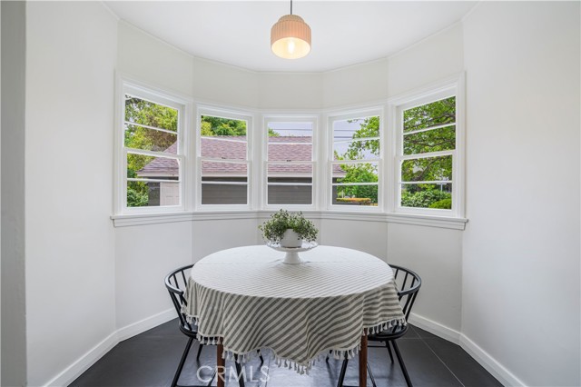3500 Grayburn Road, Pasadena CA: https://media.crmls.org/medias/73bbff33-035b-49ad-94e8-750925866f1a.jpg