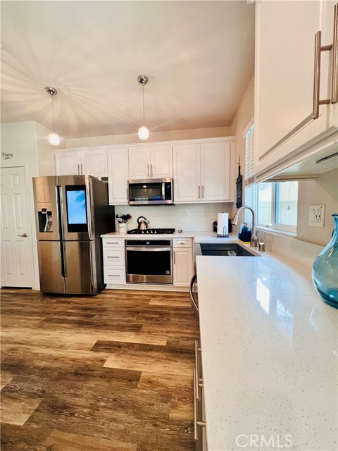 1401 Turin Lane, Los Angeles CA: https://media.crmls.org/medias/73bc19ab-9c91-46ef-a3bb-0cd9451b0a1c.jpg