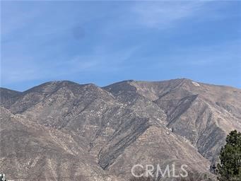 https://media.crmls.org/medias/73bd3851-c327-41d2-aa93-ce9a737570c7.jpg?preset=X-Large