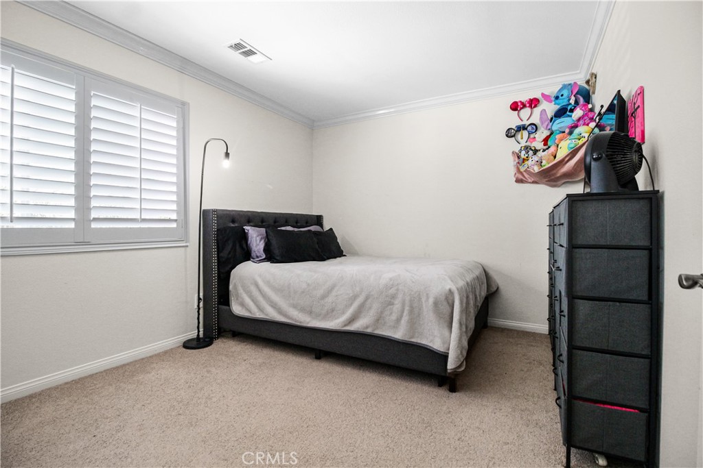 MLS #IV25251117 image #37