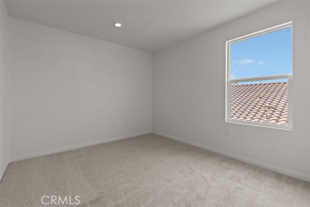 27341 Dunite Drive, Perris CA: https://media.crmls.org/medias/73bd4fec-dc60-4476-952d-8b195408d136.jpg