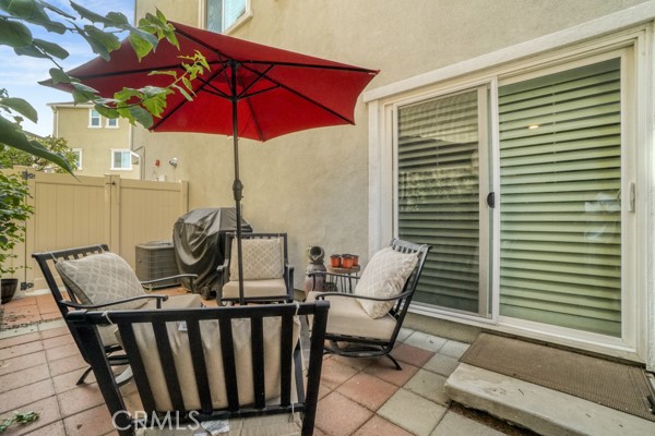 Detail Gallery Image 15 of 36 For 9126 Foster Ln, Chatsworth,  CA 91311 - 3 Beds | 2/1 Baths