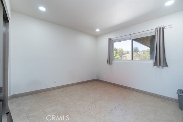 Detail Gallery Image 8 of 48 For 8140 Weirick Rd, Corona,  CA 92883 - 4 Beds | 2 Baths