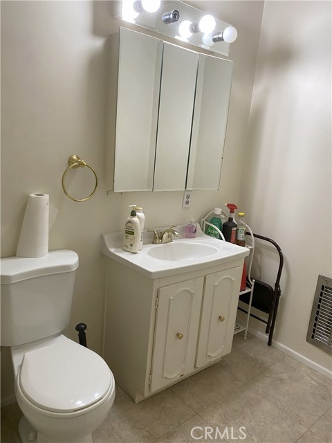 2345 El Sol Avenue, Altadena CA: https://media.crmls.org/medias/73bf4976-1f6b-4c7f-a9ef-ed177168e72d.jpg