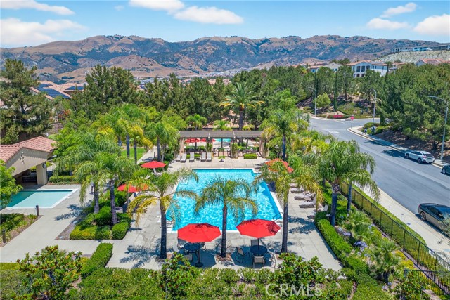 Detail Gallery Image 61 of 67 For 11680 Cetona Way, Porter Ranch,  CA 91326 - 4 Beds | 4 Baths