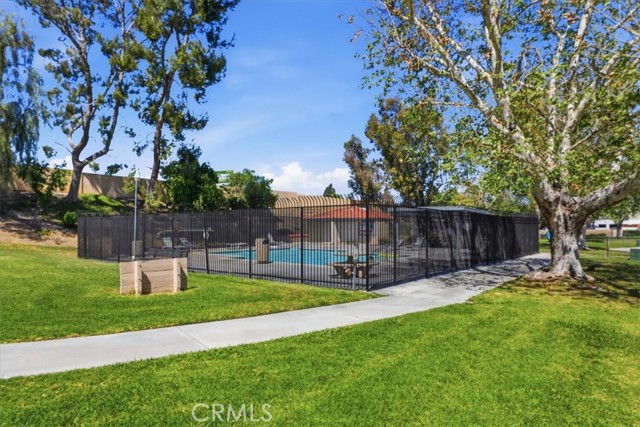 Detail Gallery Image 31 of 36 For 1907 Overland, Colton,  CA 92324 - 3 Beds | 2 Baths