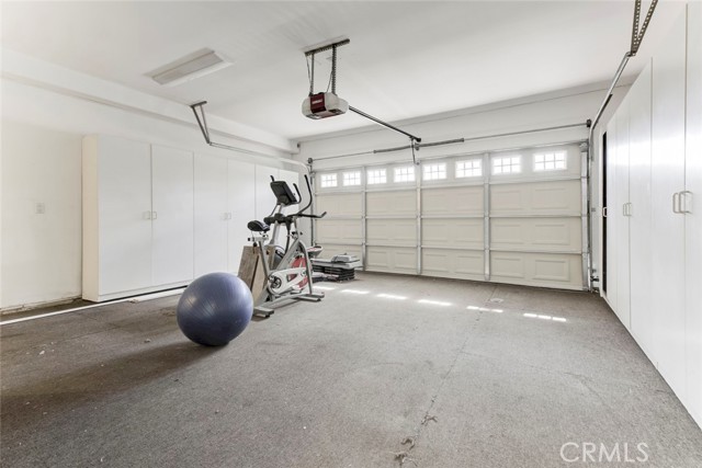 Detail Gallery Image 59 of 59 For 15121 Marlin Pl, Van Nuys,  CA 91405 - 4 Beds | 3 Baths