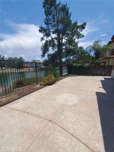 Detail Gallery Image 7 of 7 For 1678 Gazebo Ln, Hemet,  CA 92545 - 4 Beds | 2/1 Baths