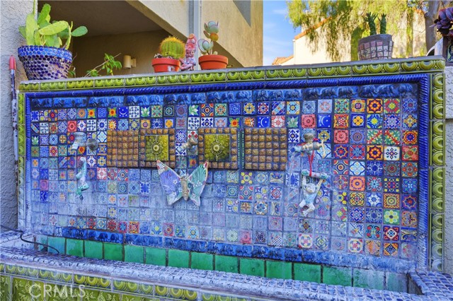 Detail Gallery Image 12 of 55 For 22350 Heritage Pass, Chatsworth,  CA 91311 - 2 Beds | 2/1 Baths