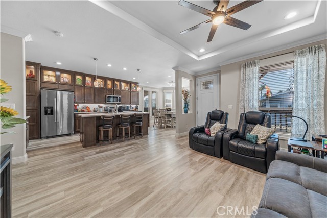 Detail Gallery Image 4 of 33 For 1245 W Cienega Ave #123,  San Dimas,  CA 91773 - 2 Beds | 2 Baths