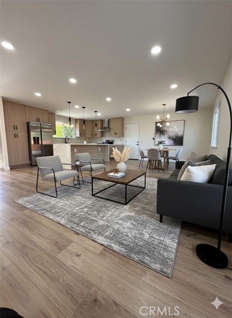 Detail Gallery Image 3 of 33 For 6520 Debs, West Hills,  CA 91307 - 3 Beds | 2 Baths