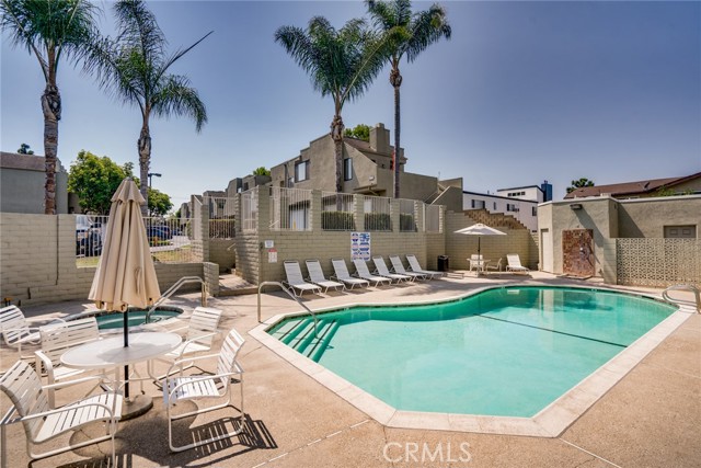 17641 Sergio Circle #101, Huntington Beach, CA 92647