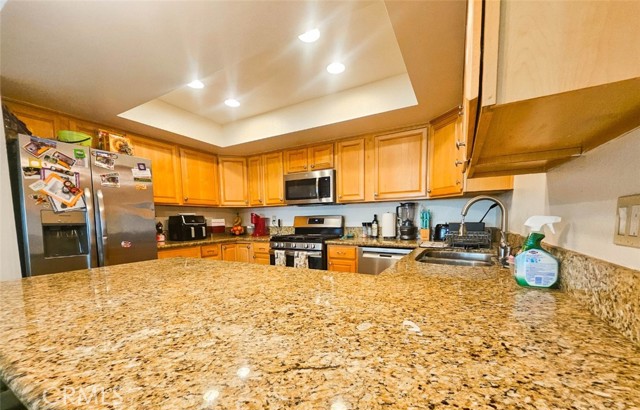 Detail Gallery Image 7 of 37 For 1337 W Latham, Hemet,  CA 92543 - 3 Beds | 2/1 Baths