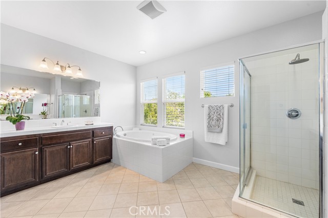 Detail Gallery Image 30 of 54 For 14030 Eaton Hollow Ave, Moorpark,  CA 93021 - 5 Beds | 4 Baths