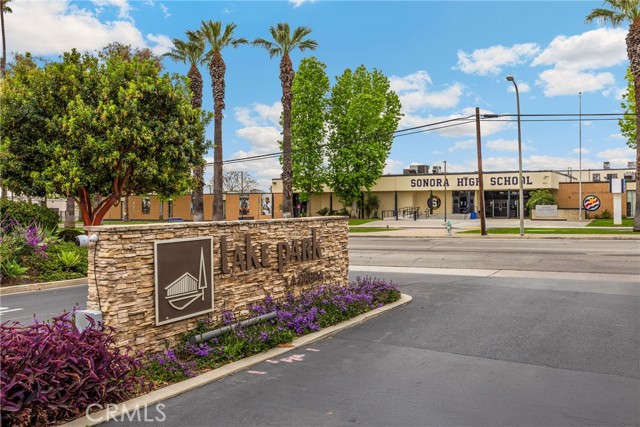 2240 Lake Glen Dr, La Habra CA: https://media.crmls.org/medias/73c55e82-2b3b-4706-9ff9-6247541c8817.jpg
