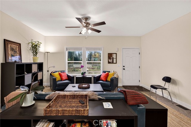 Detail Gallery Image 4 of 31 For 6295 Victoria Ct, Magalia,  CA 95954 - 2 Beds | 2/1 Baths