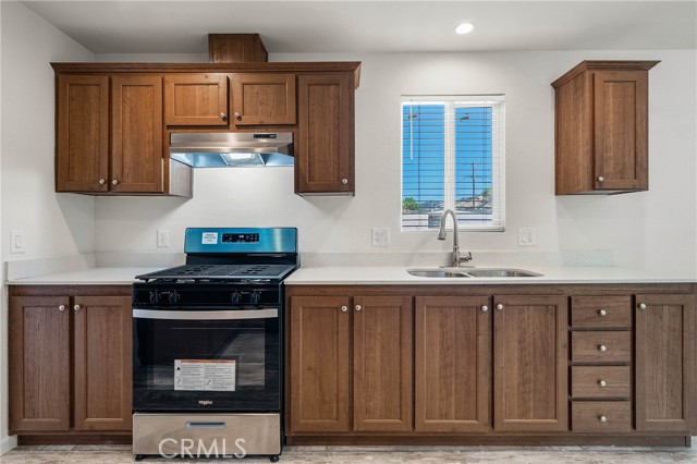 3791 Robinson Avenue, Clearlake CA: https://media.crmls.org/medias/73c67de4-79d0-470e-b23a-6917d3b1d238.jpg