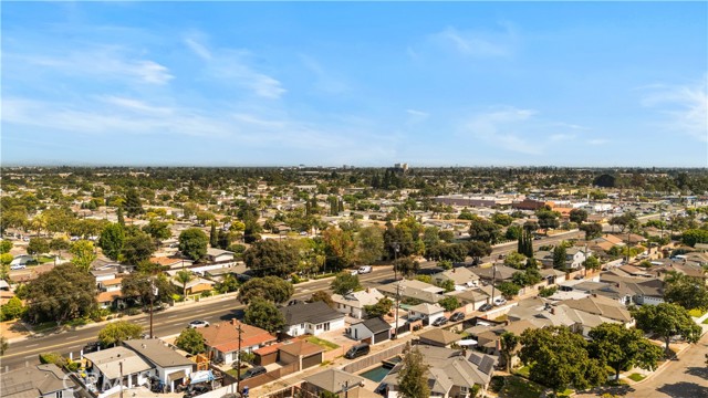 619 S Brookhurst Road, Fullerton CA: https://media.crmls.org/medias/73c6c6e5-cd9a-418b-9337-b242671c50b8.jpg