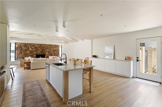 2136 E Jackson Avenue, Orange CA: https://media.crmls.org/medias/73c78984-61ad-45f4-ad10-b8b23ea6d5e2.jpg
