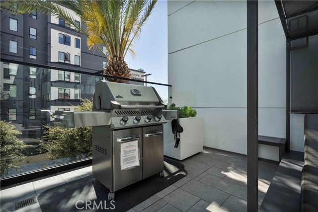 Detail Gallery Image 35 of 36 For 1234 Wilshire #517,  Los Angeles,  CA 90017 - 2 Beds | 2 Baths