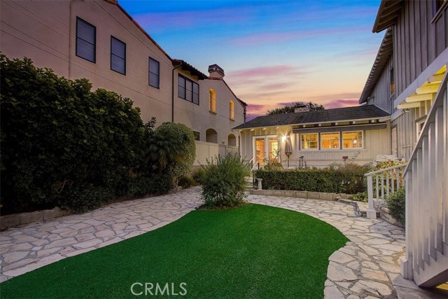 609 15th Street, Manhattan Beach, California 90266, 5 Bedrooms Bedrooms, ,1 BathroomBathrooms,Residential,Sold,15th,SB21193724