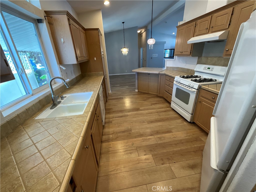 MLS #OC26146311 image #9
