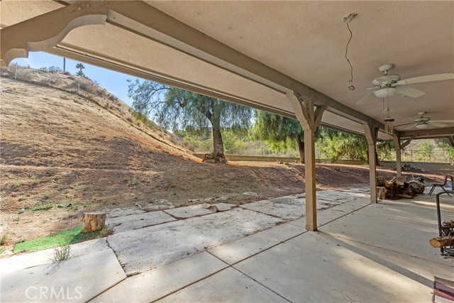 14511 Pine Court, Riverside CA: https://media.crmls.org/medias/73c98f57-7290-44e7-bbe5-ce351e4ca111.jpg