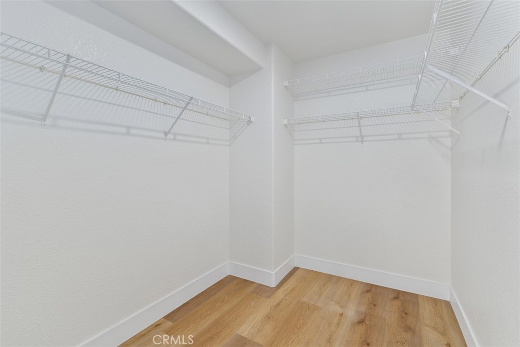 MLS #OC25270791 image #33