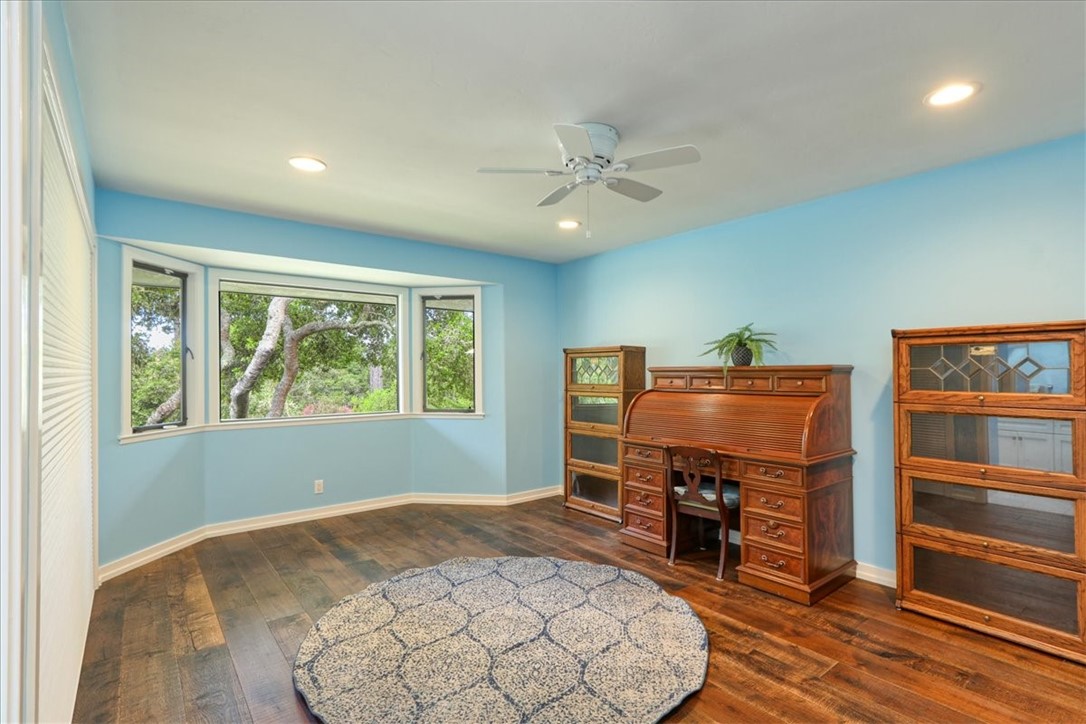Detail Gallery Image 29 of 64 For 6585 Buckley Drive, Cambria,  CA 93428 - 3 Beds | 2/1 Baths