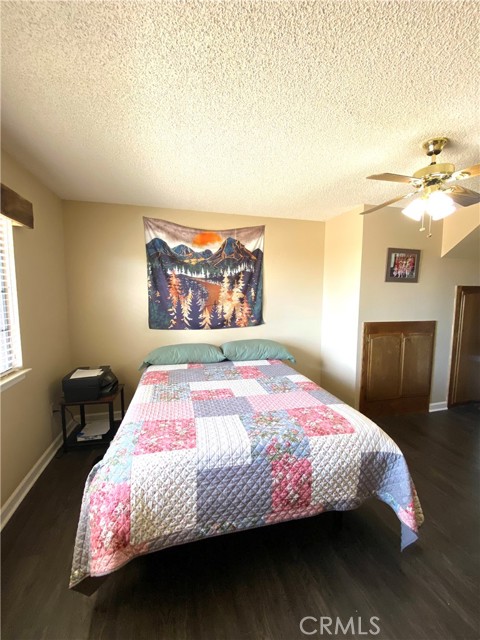 Detail Gallery Image 17 of 25 For 984 Pinon Rd, Pinon Hills,  CA 92372 - 3 Beds | 2/1 Baths
