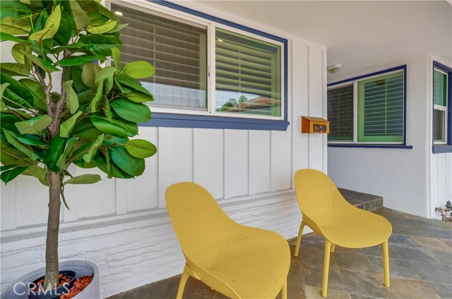 Detail Gallery Image 4 of 30 For 12640 Albers St, Valley Village,  CA 91607 - 6 Beds | 4 Baths