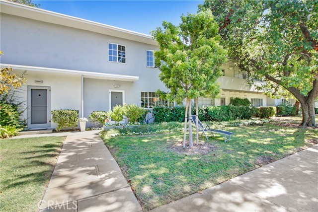 5502 Village Green, Los Angeles, CA 90016