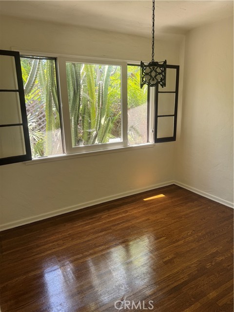 Detail Gallery Image 13 of 42 For 1960 Olive Way, Pasadena,  CA 91104 - 2 Beds | 1 Baths
