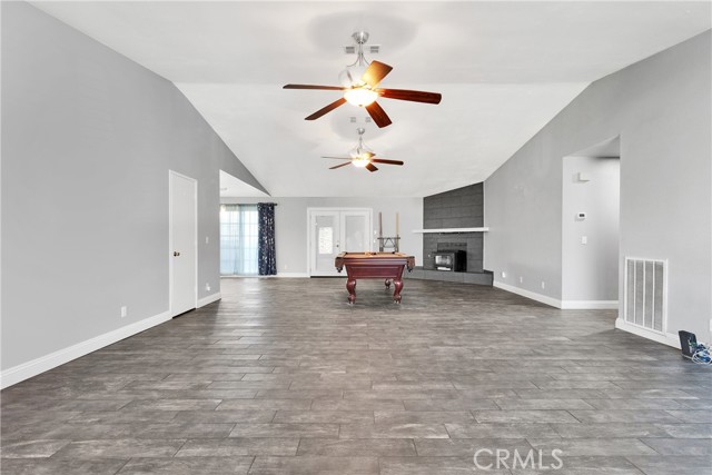 Detail Gallery Image 11 of 56 For 19213 Symeron Rd, Apple Valley,  CA 92307 - 3 Beds | 2/1 Baths