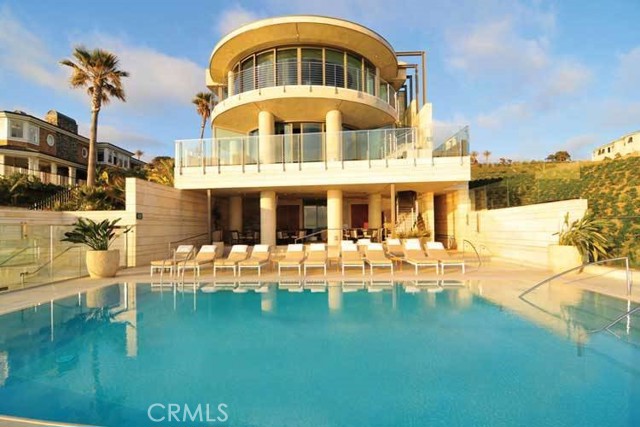 35 Shoreline Drive, Dana Point CA: https://media.crmls.org/medias/73ce11f5-491c-45b4-ab2a-54763f1b8b27.jpg