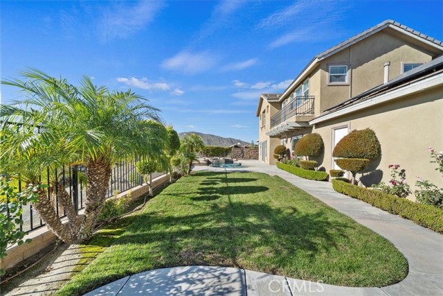 Detail Gallery Image 56 of 61 For 3094 Crystal Ridge Ln, Colton,  CA 92324 - 5 Beds | 5/1 Baths