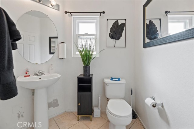 Detail Gallery Image 31 of 69 For 4903 Edmonton, Fontana,  CA 92336 - 4 Beds | 2/1 Baths