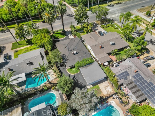 670 E Palm Avenue, Redlands CA: https://media.crmls.org/medias/73cef463-22c0-429c-992b-2ce6d26478ad.jpg