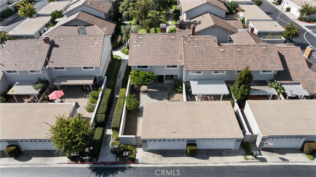 MLS #OC25219195 image #35