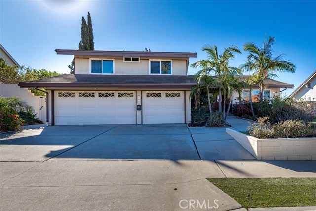 309 S Black Oak Rd, Anaheim Hills, CA 92807