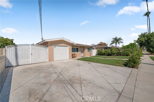 Image 2 for 7518 Tamarind Ave, Fontana, CA 92336