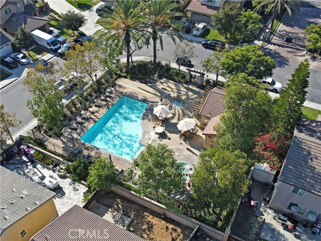 1352 N Dolanna Drive, Compton CA: https://media.crmls.org/medias/73d23a65-cd55-4198-923b-7ff92758e3dd.jpg